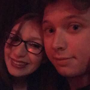 Meet your Posher, Cassandra